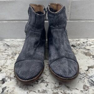 Free People Perforated Dark Faded Blue Suede Ankle Boots - Size 7